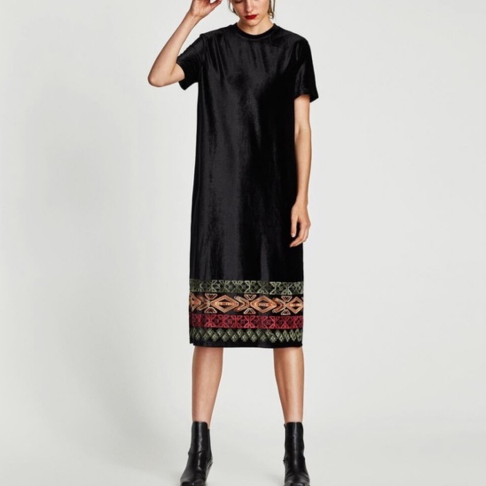Zara Trafaluc embroidered velvet dress